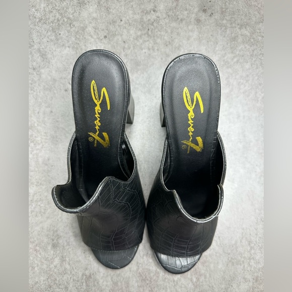 Seven7 Isabella Women’s Mules|Size 10| - Picture 2 of 5